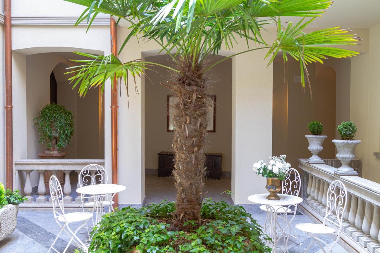 Отель Palazzo Glori 6 Кремона Экстерьер фото