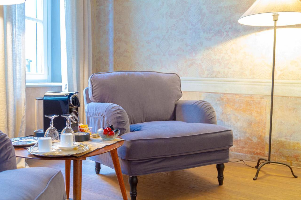 Отель Palazzo Glori 6 Кремона Экстерьер фото